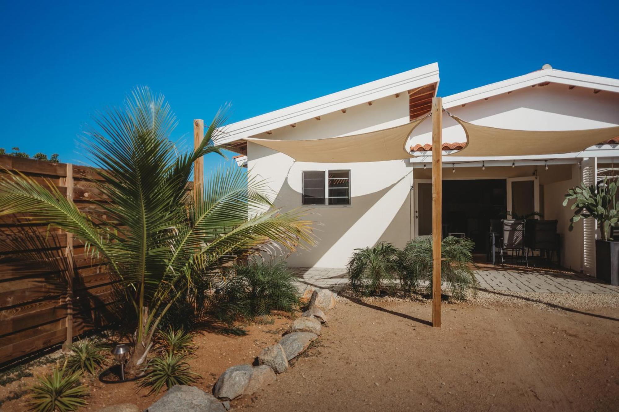 Pura Vida Aruba Appartement Palma Ноорд Екстериор снимка